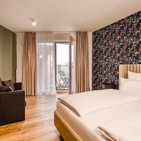 Rioca Hafeninsel Posto 8 4* Offenbach del Meno