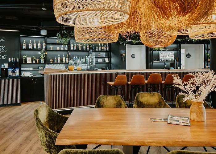 Rioca Hafeninsel Posto 8 4*