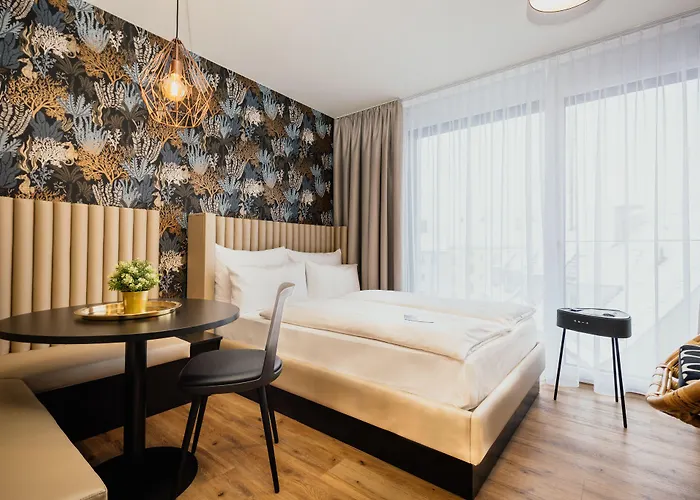 Rioca Hafeninsel Posto 8 4*